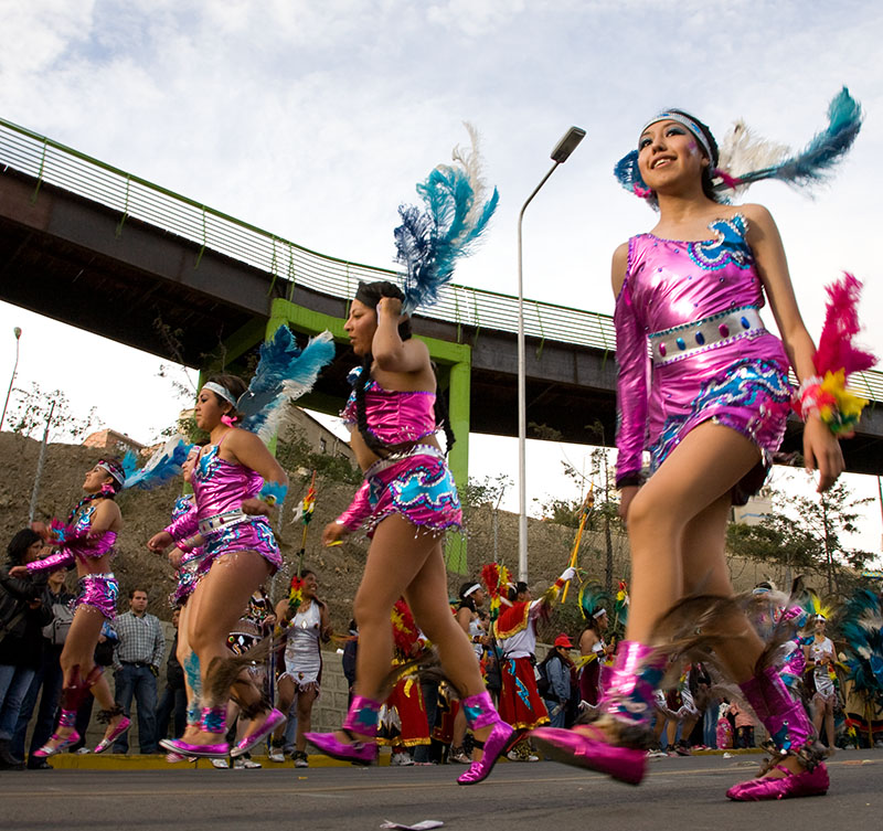 la paz fiesta street party