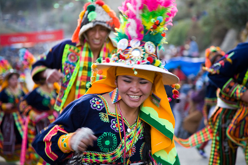 la paz fiesta street party