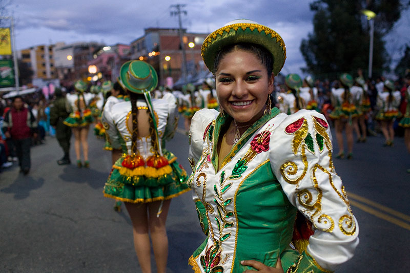 la paz fiesta street party