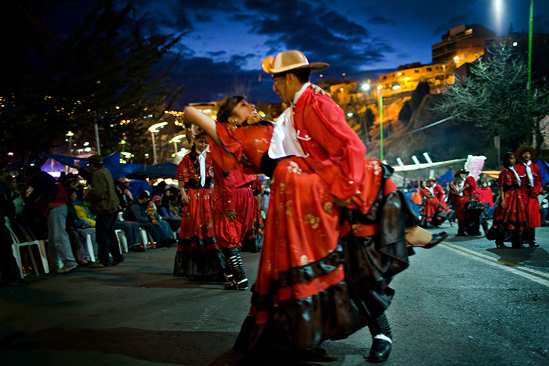 la paz fiesta street party