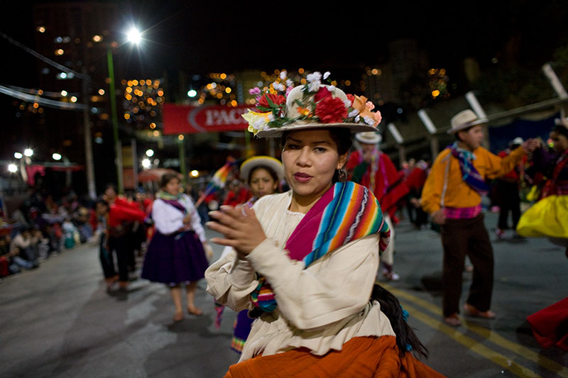 la paz fiesta street party