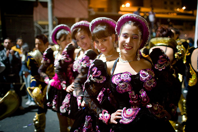 la paz fiesta street party