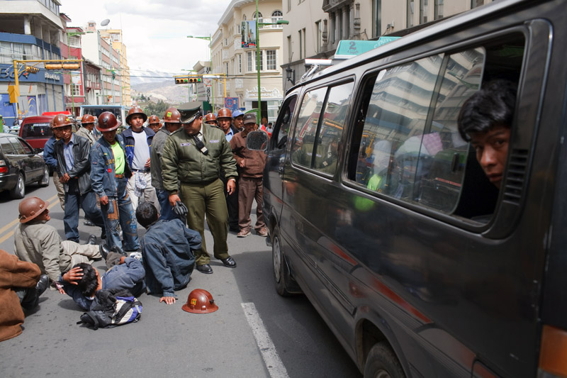 mineros, protesta, miners, protest, la paz, bolivia, cerro negro